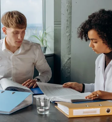 Multirisque professionnelle : protection essentielle pour les indépendants et PME